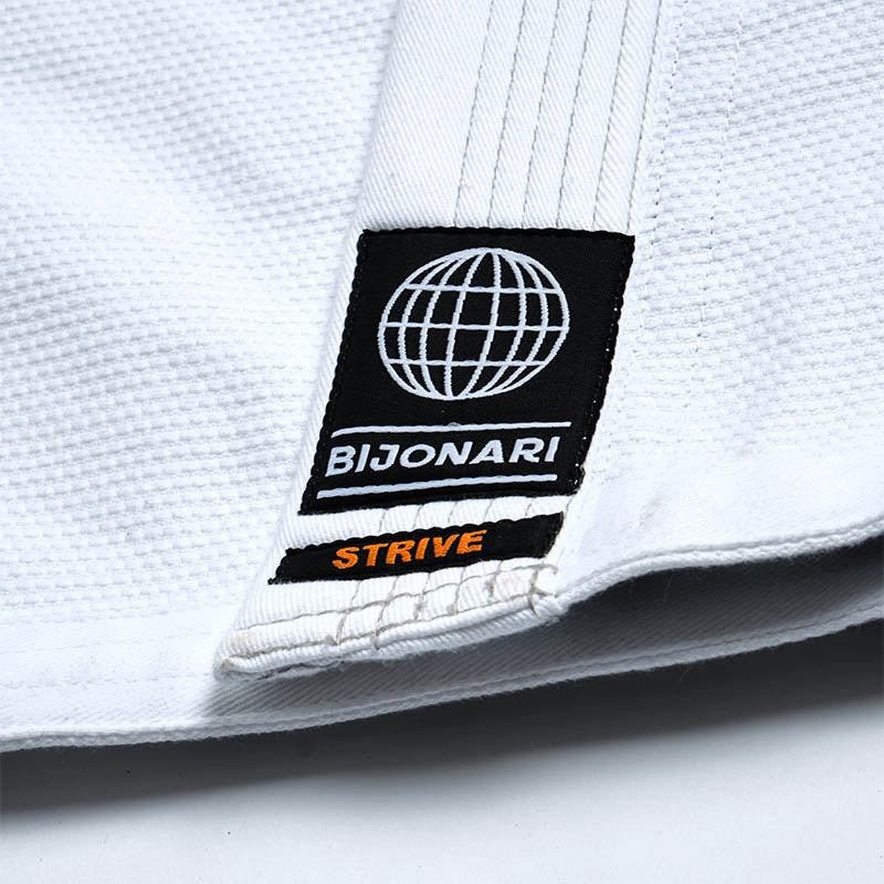 STRIVE COMP Kimono White