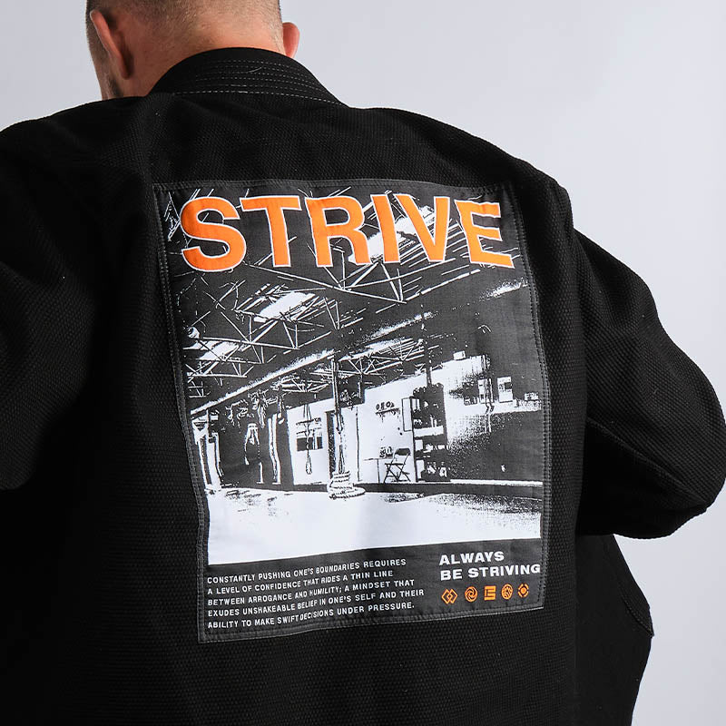 STRIVE COMP Kimono Black