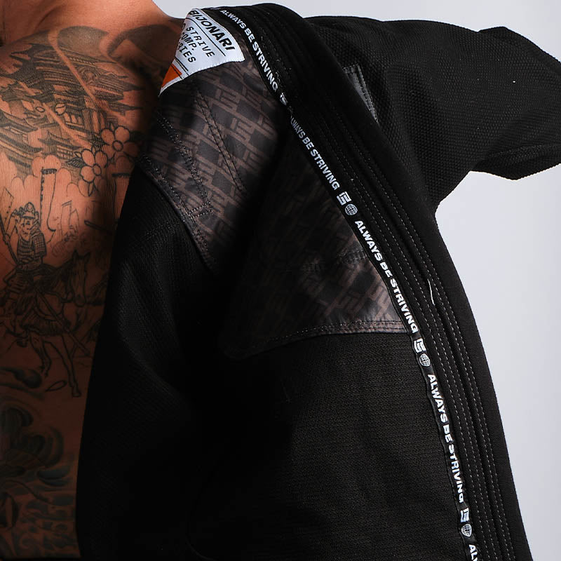 STRIVE COMP Kimono Black